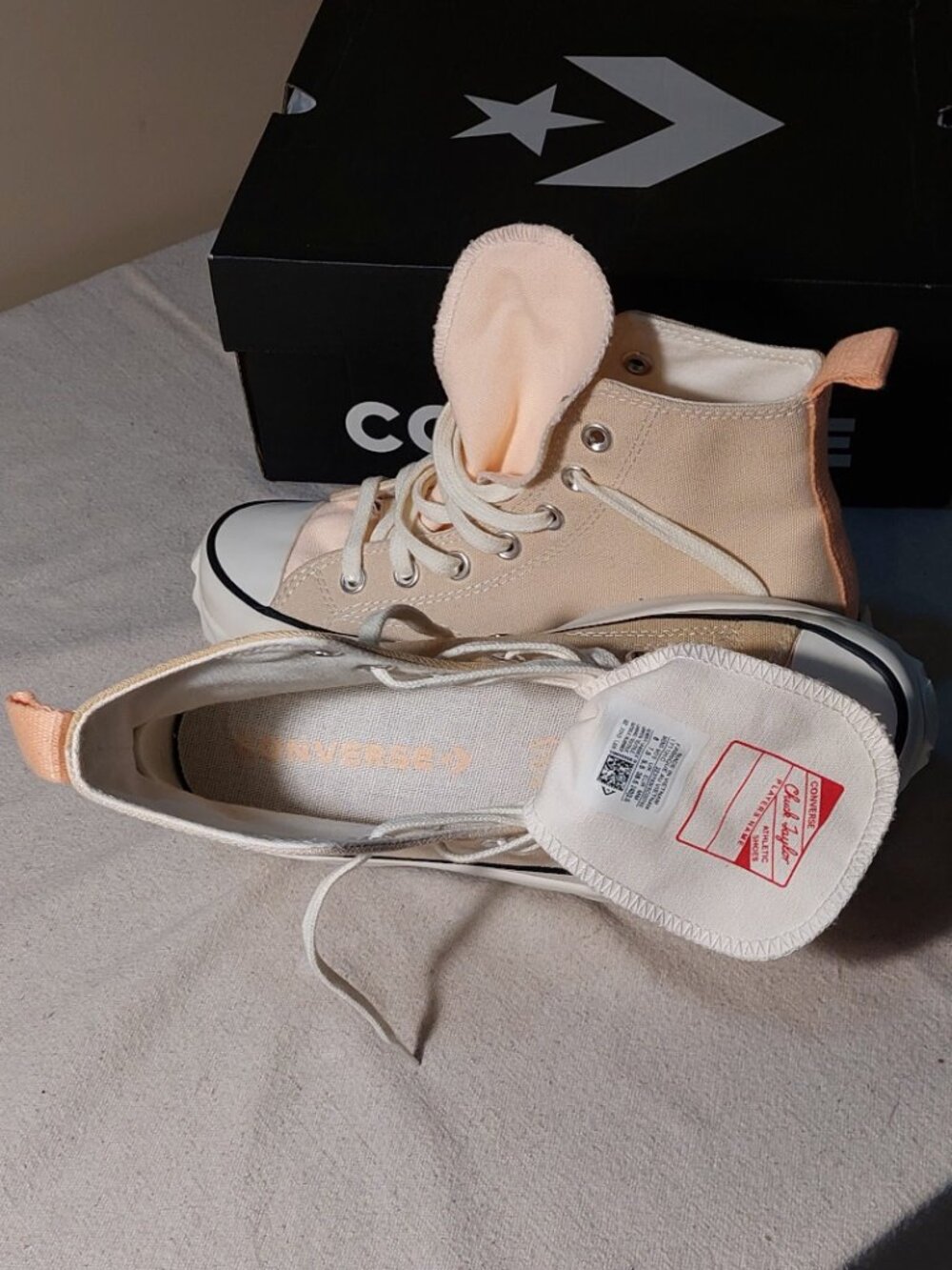 Converse 2-Tone Tan/Pink Run Star Hike Hi Canvas Platform Sole Size: 7.5 - Picture 11 of 12